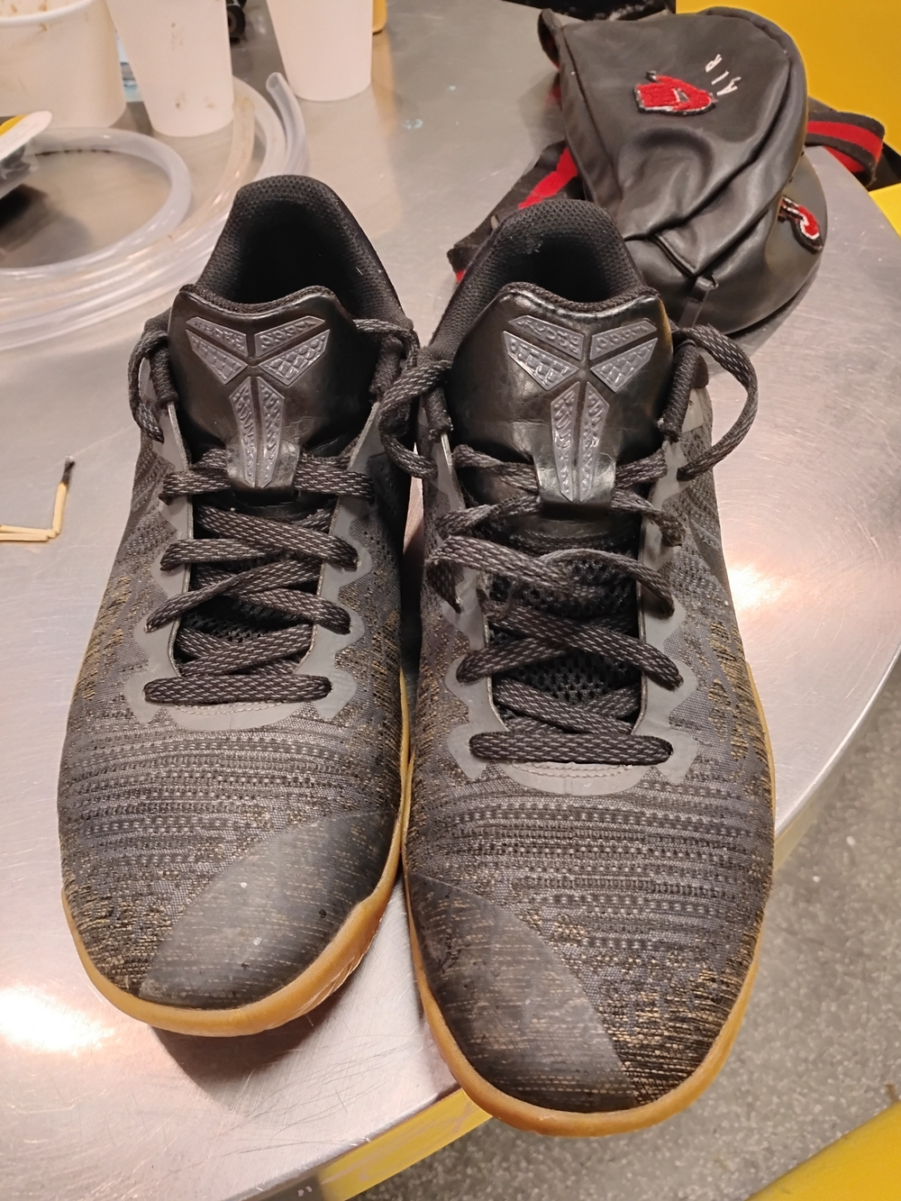 Nike Men's Black Athletic Shoes with Gum Outsole